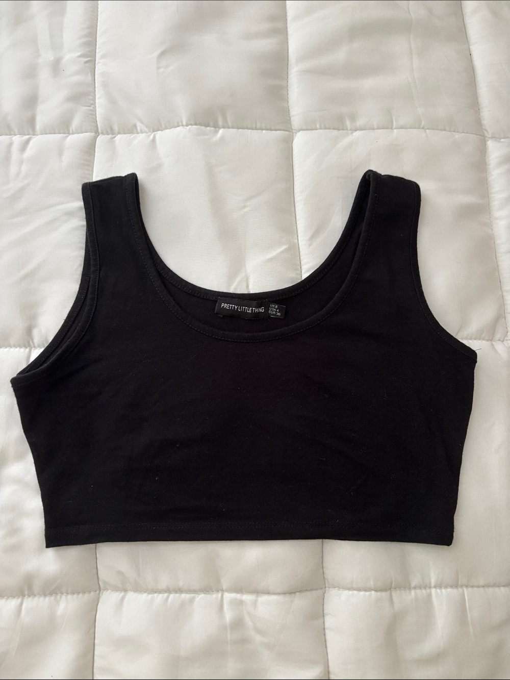 PrettyLittleThing Black Cropped Sports Tank